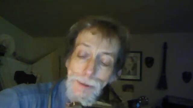 juan2m8's(John Malcolm Cuthbertson_"2nd-hand dream") webcam video May 26, 2011 06:50 PM