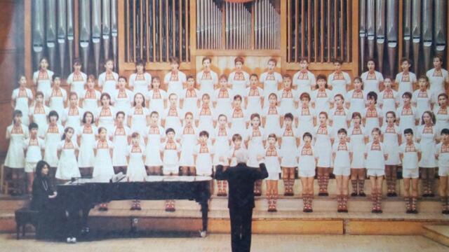 Две хумористични песни