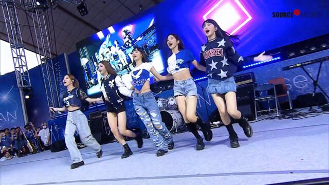 LE SSERAFIM Stage Cam @ 2022 YONSEI AKARAKA