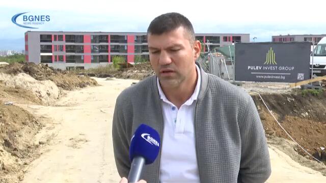 Тервел Пулев събира старите столици в София, изграждайки модерни сгради