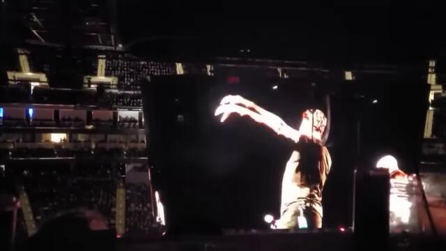 MUSK gets BOOED for MINUTES at CHAPPELLE / ROCK show