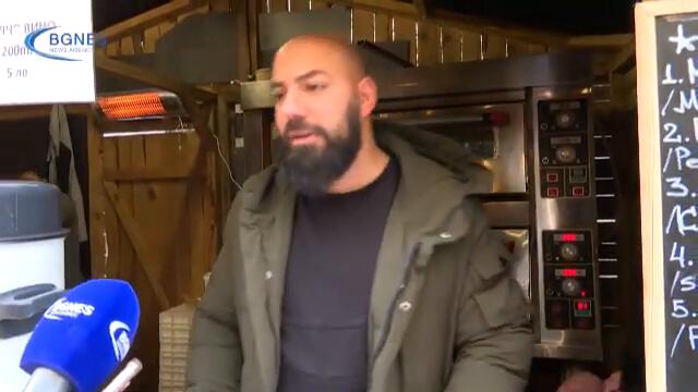 Коледно настроение на „Съборна“