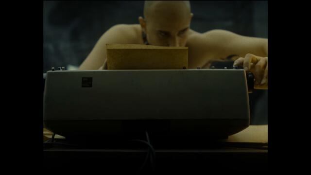 BAD OMENS - Nowhere To Go (Official Music Video)