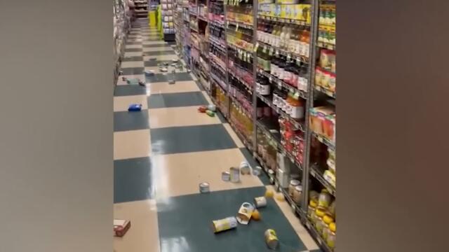 A series of record earthquakes across America!People in mourning pray to survive!