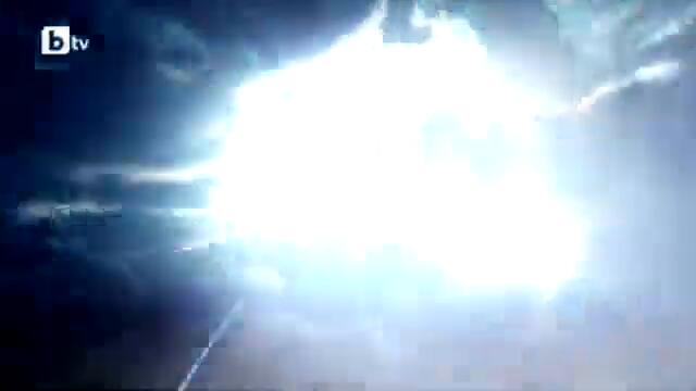 y2mate.com - bTV  Шоуто на Слави Show of Slavi Widescreen HD 3D Ident from October 2012 to December 2014_360p