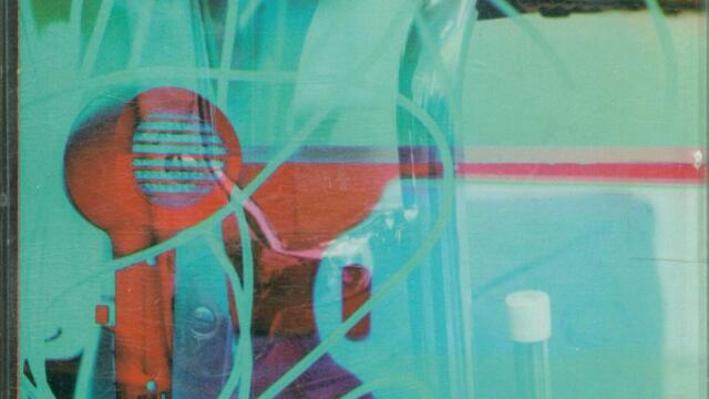 Skin Divers – Enclosed Spaces (Aquasky Remix)