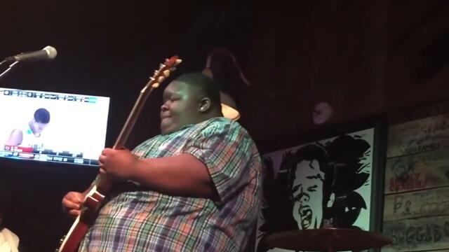 Best HEY JOE of Jimi Hendrix cover ever... MUST SEE!