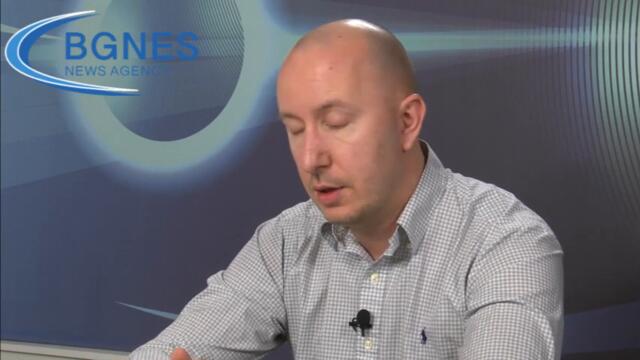 Кръстев: Повишаването на МРЗ ще вдигне 40 социални плащания