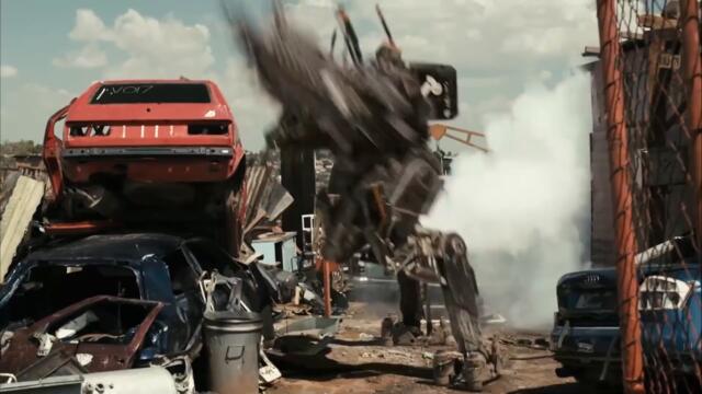 District 9 | INSANE Full Fight Scene!! | Exosuit vs. Mercenaries