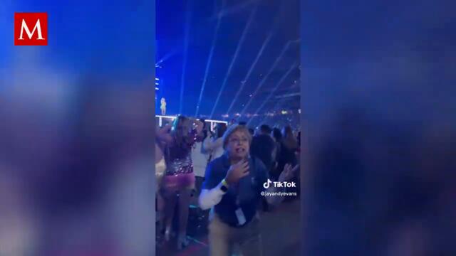 Guardia de Seguridad es captada bailando en concierto de Taylor Swift
