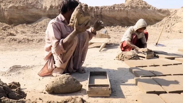 How Millions Are Trapped In Modern-Day Slavery At Brick Kilns In Pakistan | Risky Business