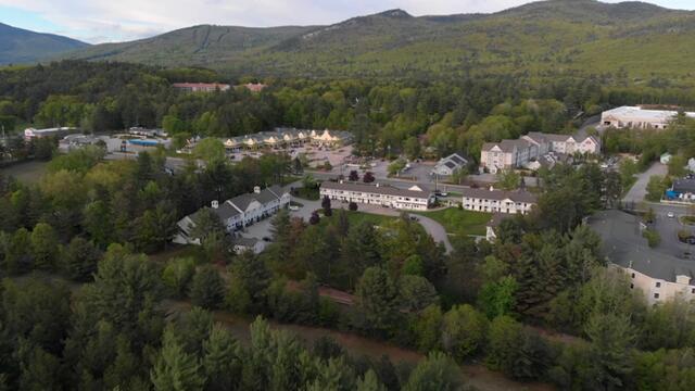 Щипка романтика Just Add Romance   (2019) Бг Аудио Част 2