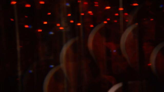 xyzxyz - Distant Circles [Official Music Video]