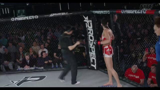 Textbook Display of MMA --Female Canadian Professional Fighter Sierra Dinwoodie Put On A Show