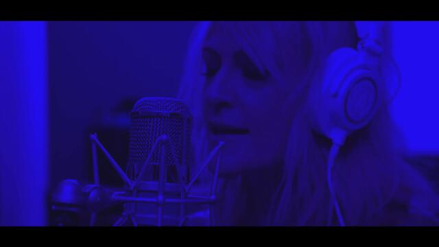 Metric - Doomscroller (Official Video)