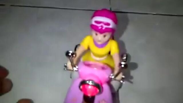 benign_girl_skuter_fashion.3gpvia_torchbrowser.com_-_Vbox7[via_torchbrowser.com].mp4