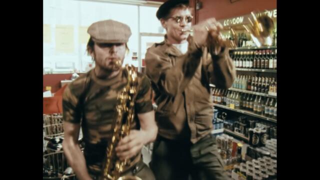 Madness - House of Fun (Official 4K Video)