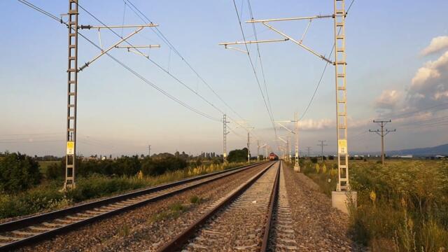 DB Cargo Freight Train nearby Iskar Train Station in Bulgaria (+ Under The Train View)