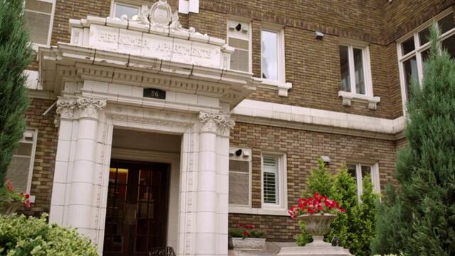 Ръководство за оцеляване Love Upstream   (2021)  Бг Аудио Част 1