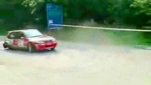 Състезател Без Късмет - Vbox7[via torchbrowser.com]