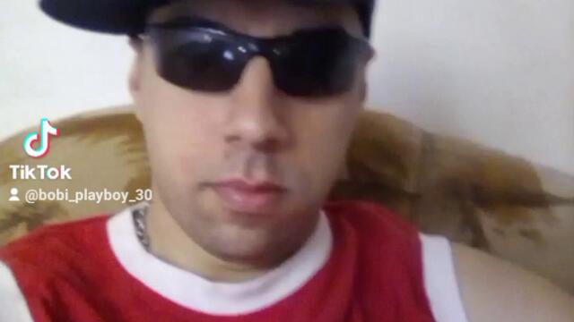 2023-09-28-122503702