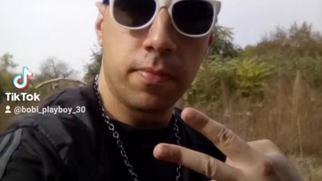 2023-10-24-135038088