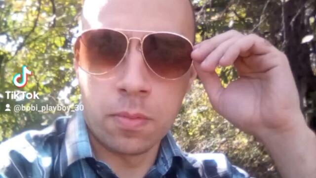 2023-10-26-141340850