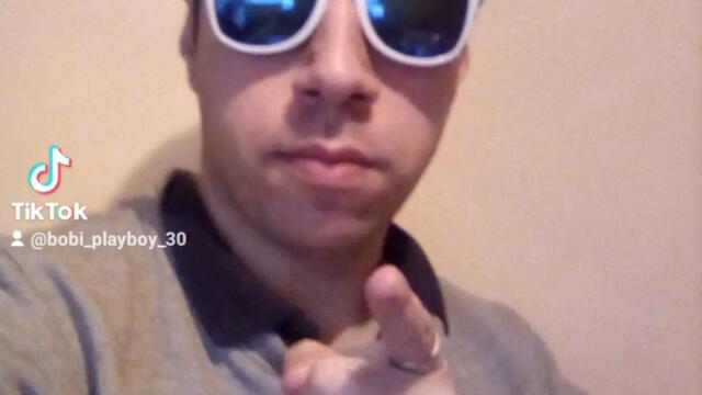 2023-11-28-130841963