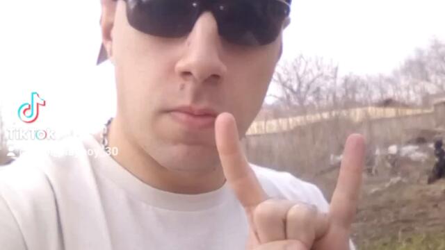 2023-12-20-141535015