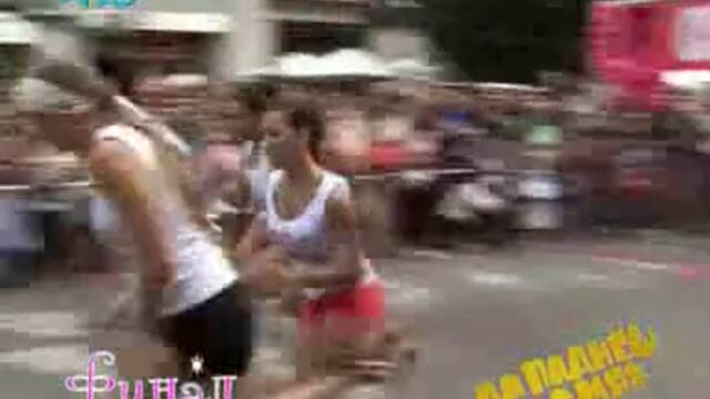 Смях_-_Жени_бягат_на_високи_токчета_-_Vbox7[via_torchbrowser.com].mp4