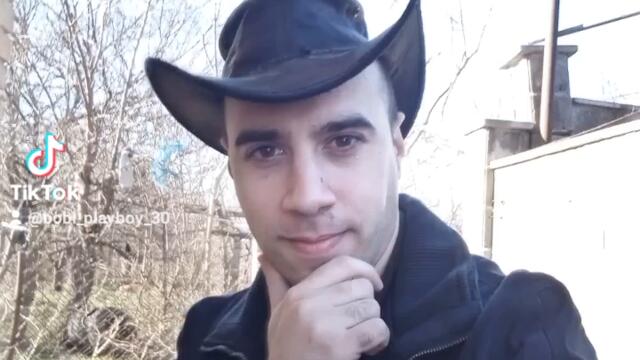 2023-12-28-133128804