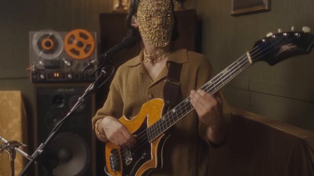 Glass Beams - 'Mahal' (Live)