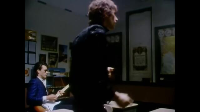 The J. Geils Band - Centerfold (Official Music Video)