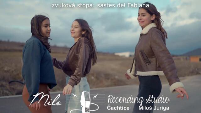 Kika a Castkovske cajenky  Tanecky