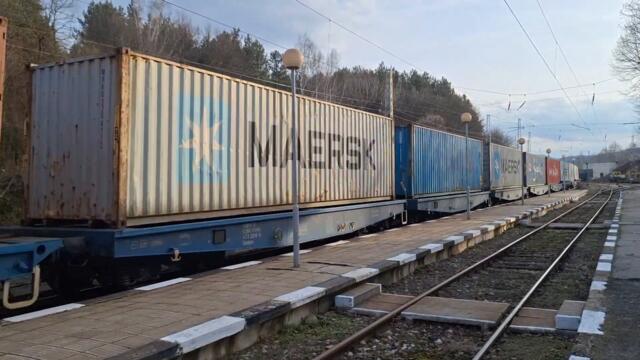 Long & Heavy PIMK Freight Train at Dolno Kamartsi Train Station in Bulgaria