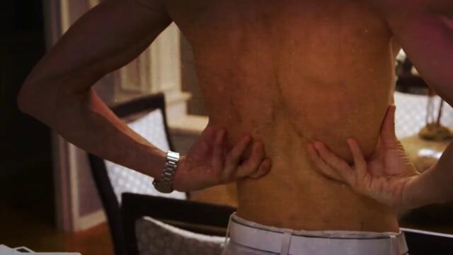 Пластмасовият мъж с 550 трансформации по тялото - Vbox7[via torchbrowser.com]