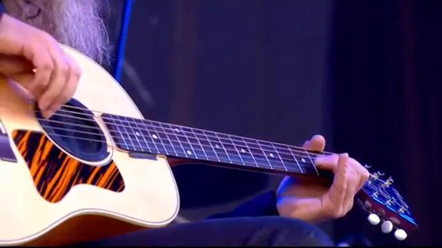 Robert Plant 2014 Glastonbury 1