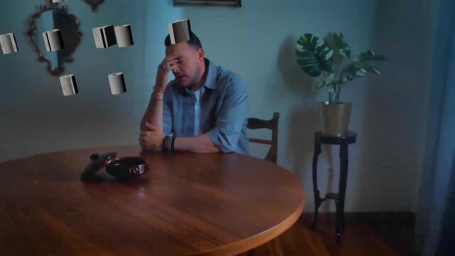 Σάκης Αρσενίου - Τρεις - три