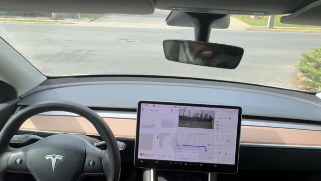 Tesla FSD (Supervised) 12.3.4 suburb driving