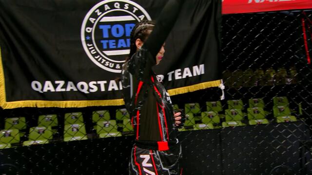 ДЕВУШКИ МОЩНО ЗАРУБИЛИСЬ В КЛЕТКЕ! NAIZA 60: Neslihan Mollaoglu VS Karina Sisenova