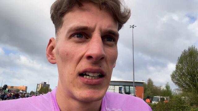 Marathon in Crocs World Record!