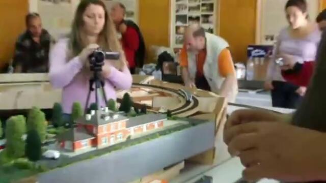 Национална среща на железопътните моделисти в България 23. 10. 10 г. Великотърново - Vbox7[via torchbrowser.com]