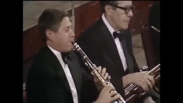 George Gershwin - Rhapsody in Blue - Leonard Bernstein, New York Philharmonic (1976)