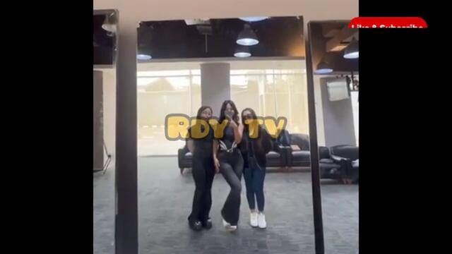 ABANG AZIS KELUAR TUNGGUIN ISTRI DI MOBIL‼️ Tak Ada Lawan Bos 02 Kalau Udah Maunya🤫