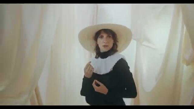 Aldous Harding - The Barrel (Official Video)