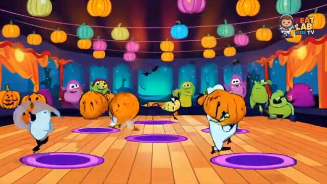 Halloween Fun Song for Kids | Spooky but Sweet Rhyme | Trick or Treat Time!
