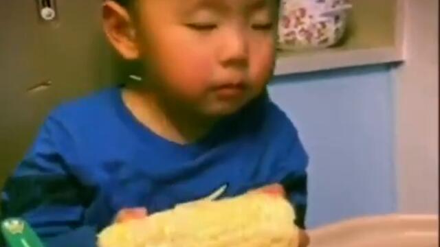 Chinese eating donuts