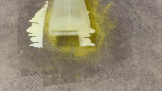 Почистване премахване боя мастило грим диван софия почистване пране