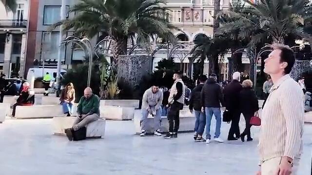 Спокойная ночь (КИНО Виктор Цой) - Голос на улице Европы / Russian Rock Subtitles