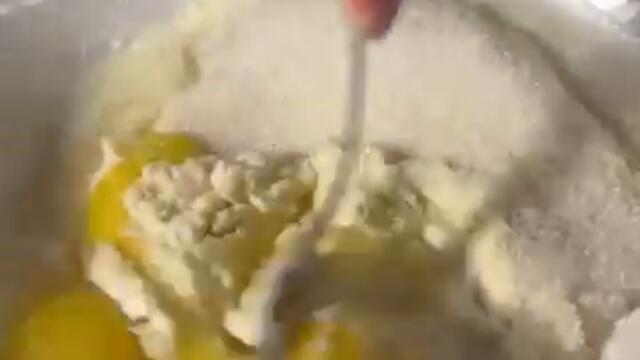 Самый удачный рецепт манника👍#манникнакефире #манник #мамаготовит